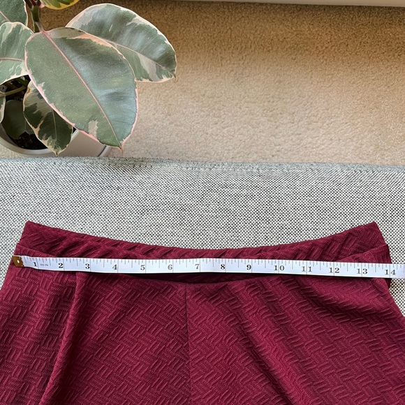 ☀️ Pac Sun Mini Flare Skirt , in Shade Burgundy, Size: Large ✨ - Picture 7 of 8